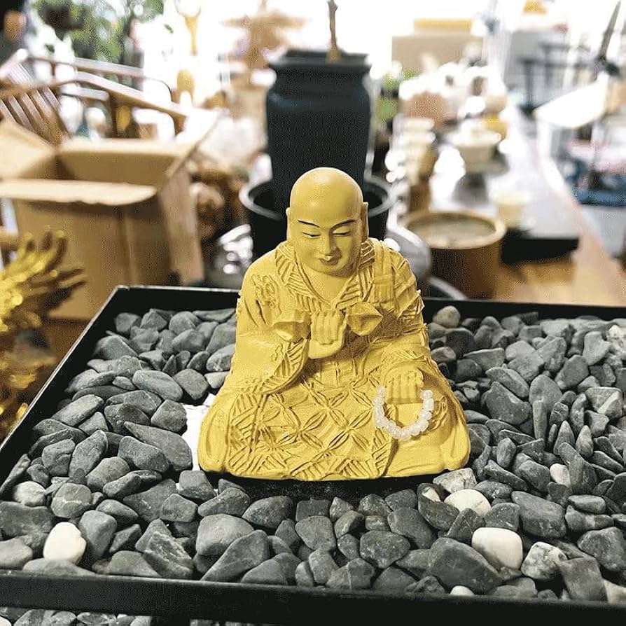 Amazon｜ミニチュア仏像 弘法大師【祖師高僧】樹脂製 高さ57mm